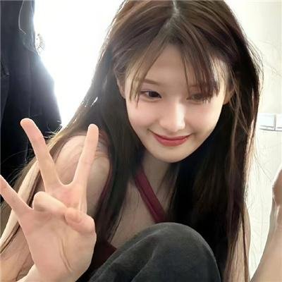 年轻女人